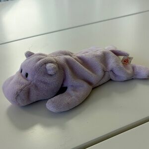 Ty Beanie Baby- Happy the Hippo 1993 (no hang tag) PVC PELLETS